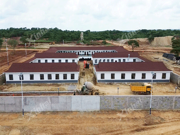 金價(jià)高位搶機(jī)遇!鑫海礦業(yè)30天刷新金礦土建速度，筑牢金礦采選總包投產(chǎn)根基